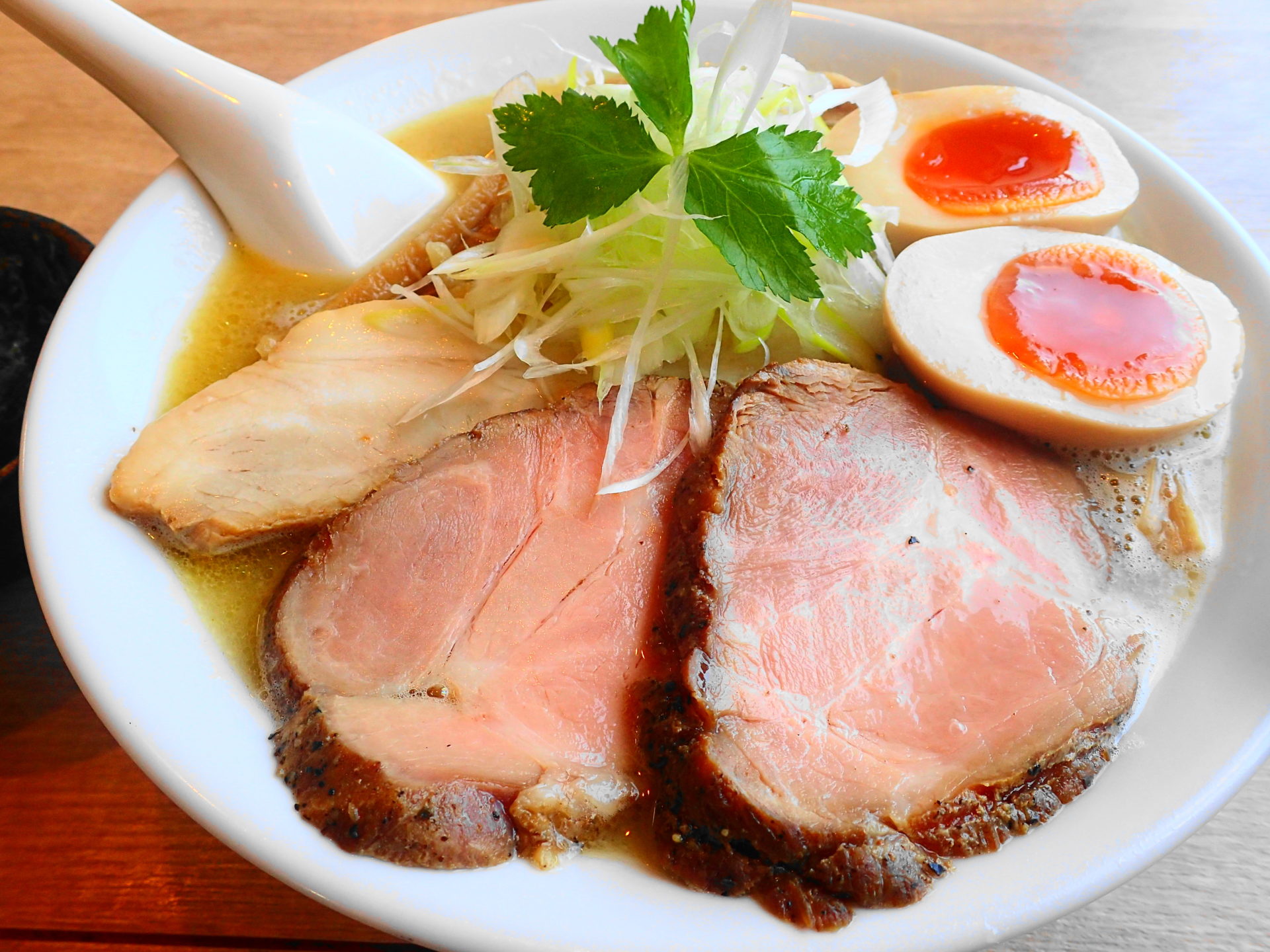 水戸 ラーメン らぁめん蓮華(れんげ)｜絶品の汐らぁめんを実食!! - いばらじお♪