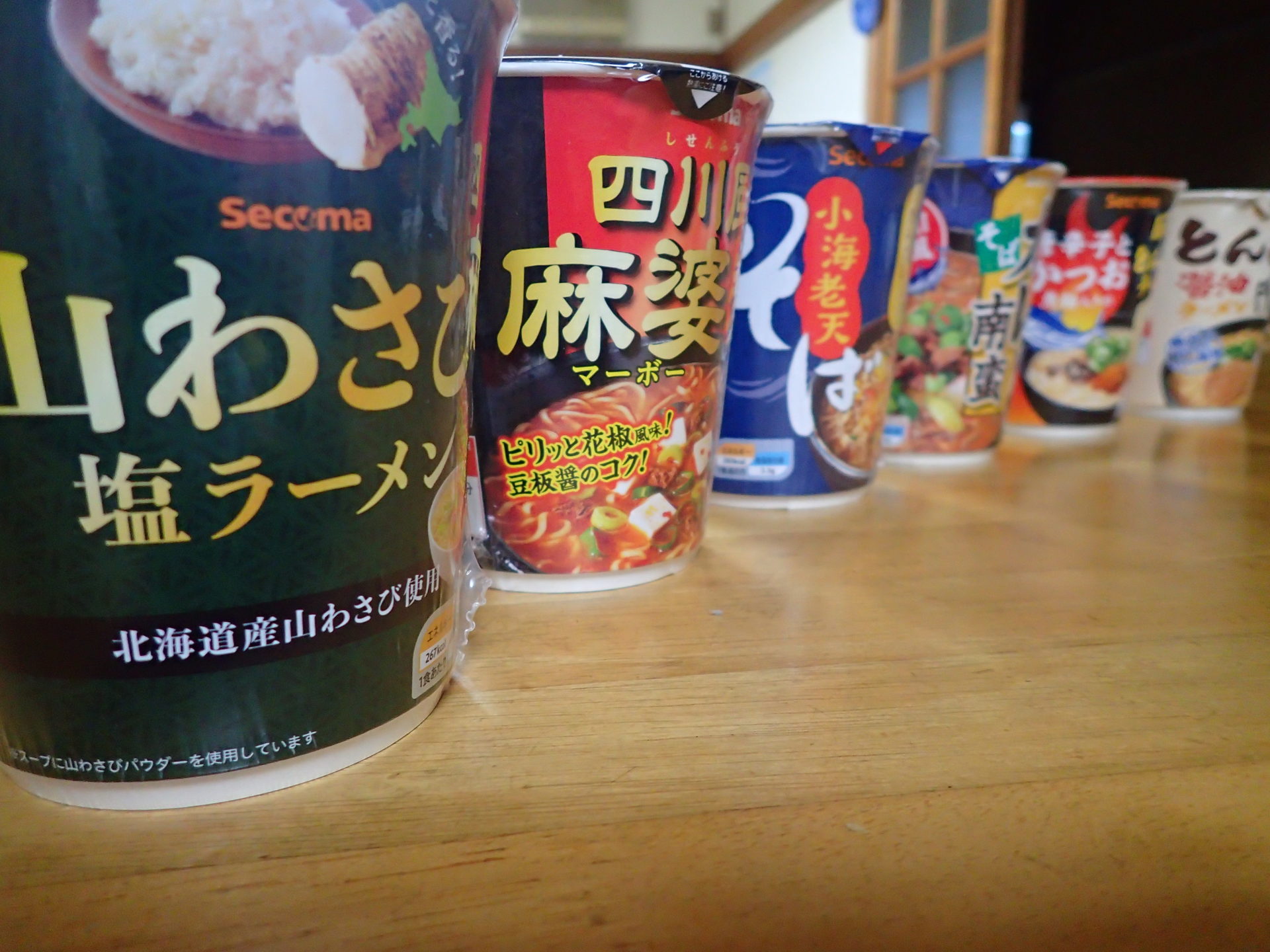 非常食にも最適！セイコーマートのオリジナルカップ麺は種類が豊富で新商品も続々登場！いろいろ食べたので紹介するよ♪ - いばらじお♪