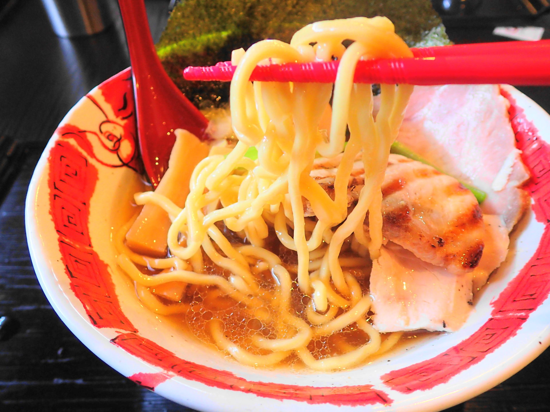 水戸 ラーメン 龍のひげ水戸｜自家製麺が旨し！実食特製醤油ラーメン - いばらじお♪