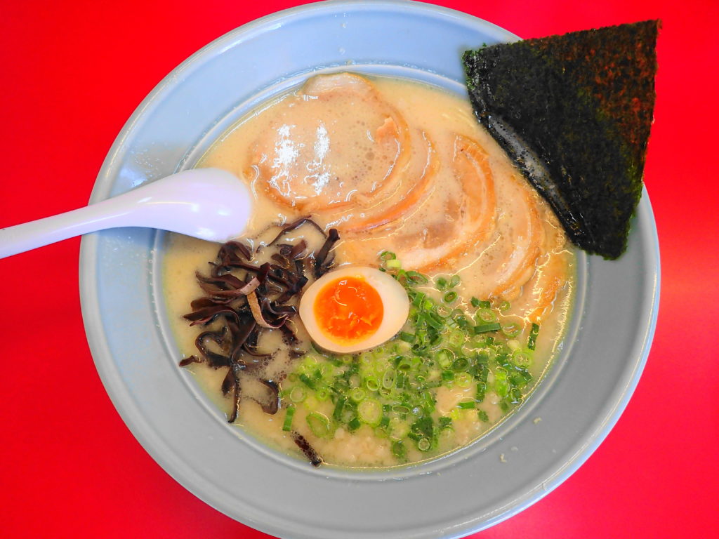 「九州ラーメンとんこつ元吉田店」のラーメン