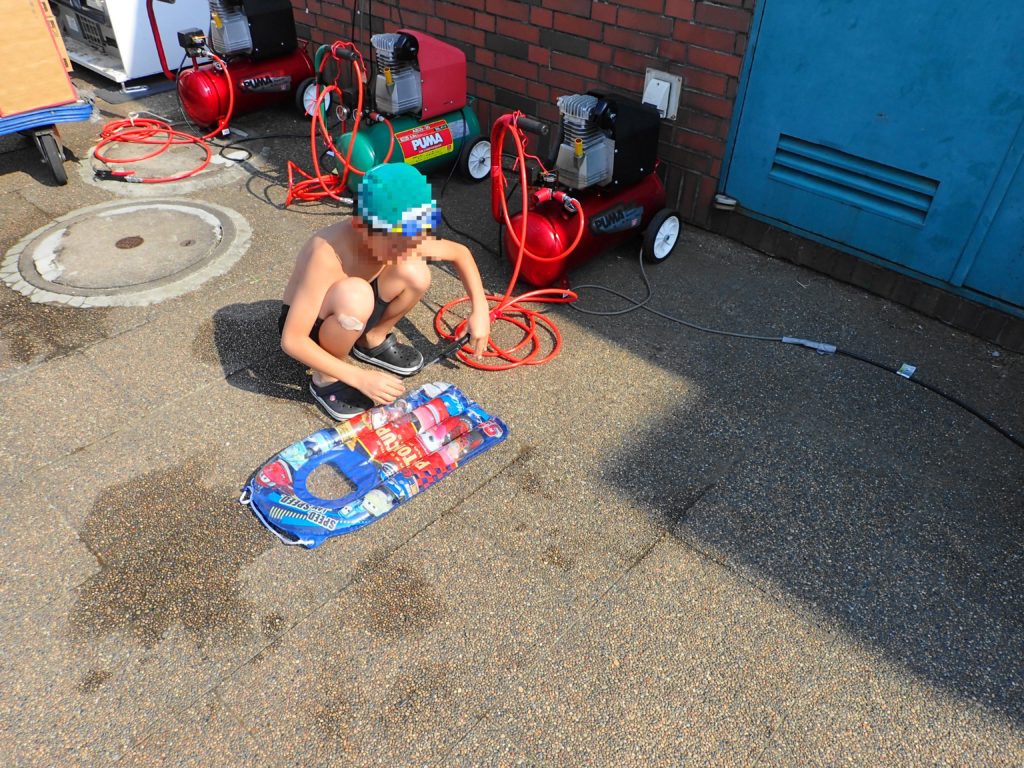 浮き輪等の空気入れ