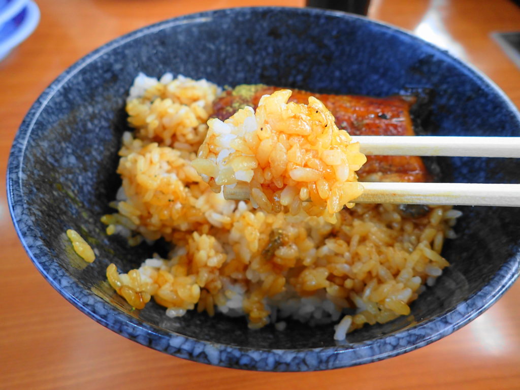 タレがしみ込んだご飯