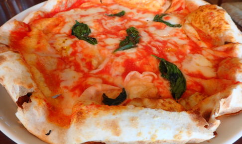 イルコンパーニョのマルゲリータピザ