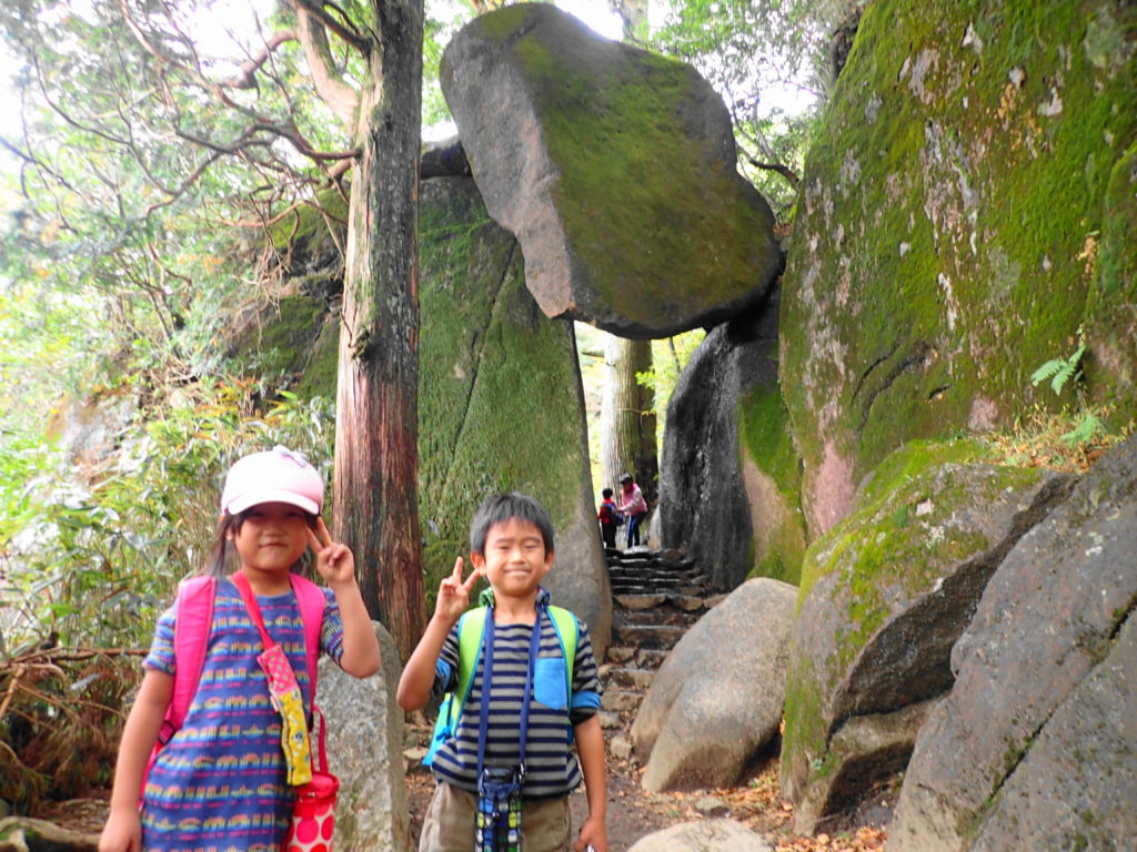 筑波山 子ども登山 弁慶七戻りの奇岩