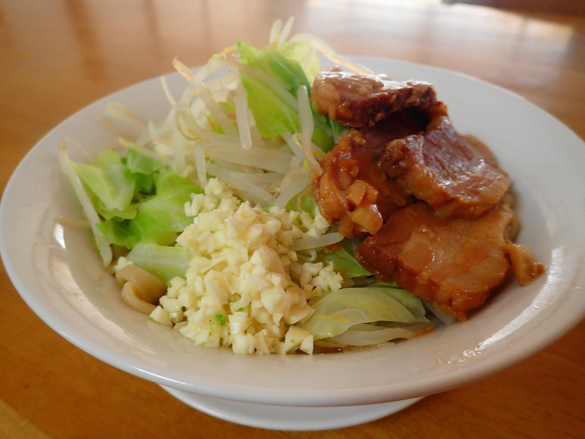 宅麺の二郎系ラーメン（魔人豚）