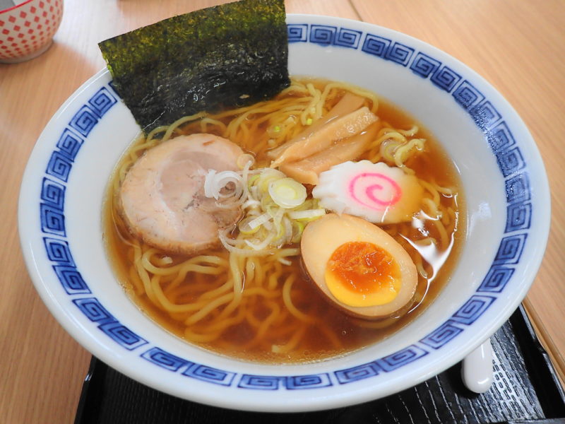 スタミナ 一伸 の醤油ラーメン