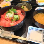 かじま 大洗 の生本まぐろ丼