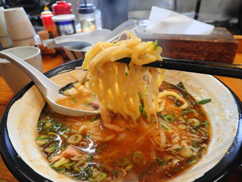 渡来人 の麺