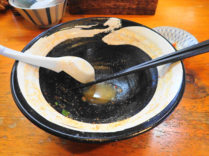 渡来人 のチャーシュー味噌ラーメン完食の図