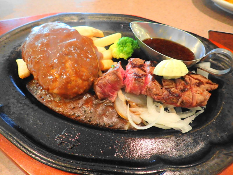 肉の万世本店 電車 ハンバーグとカットステーキランチ