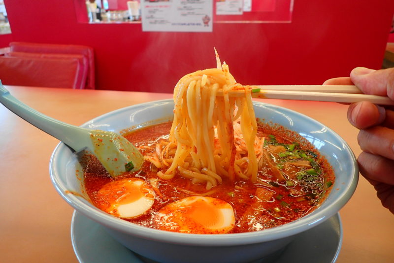 山岡家 地獄のウルトラ激辛ラーメン の麺