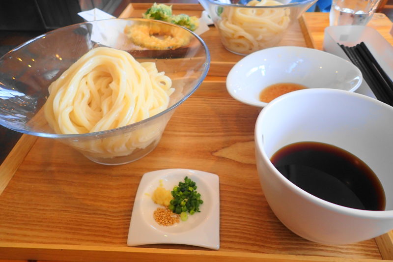 うどん製麺みきや の冷しつけうどん大盛り