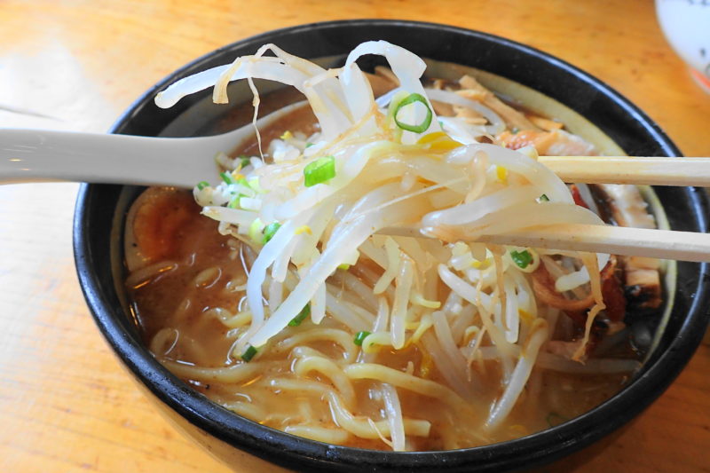 めんかくぼう の多賀らあめん野菜