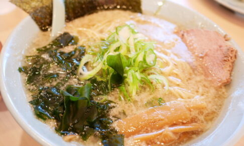 みつまる ラーメン の ラーメン